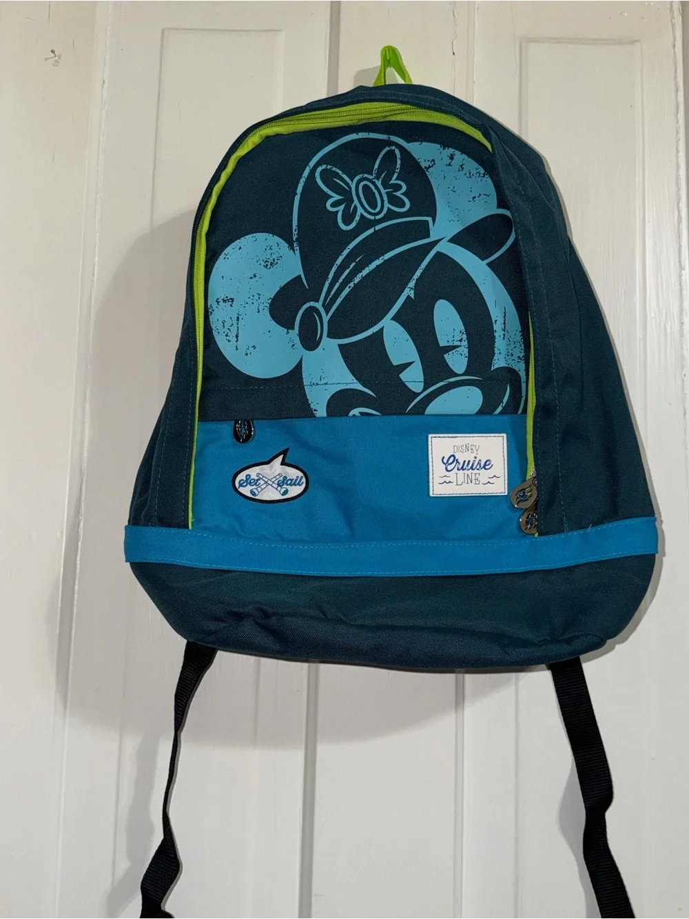 NWT Disney Cruise Line Kids Navy & Teal Mickey Mouse Backpack Disney character